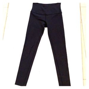 Beyond Yoga Black Midi High Waist Yoga Pants S